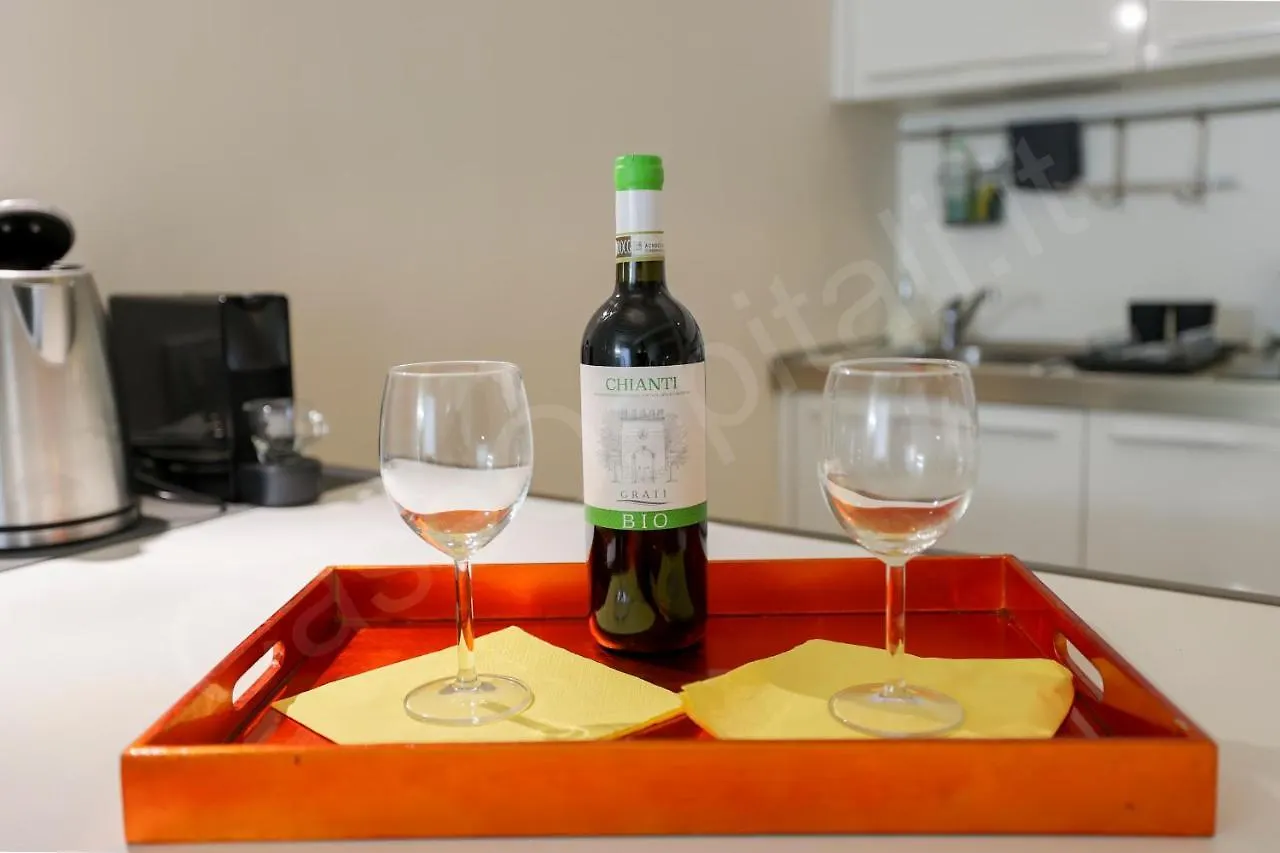 Apartment Caseospitali - Maison Dolcevita Elegante Bilocale A Due Passi Dall'Arno Florence Italy