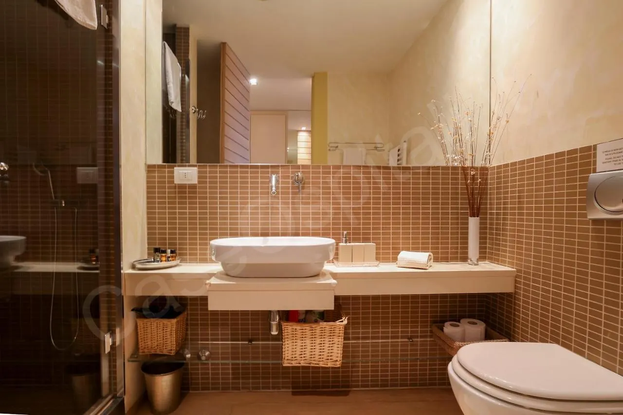 Caseospitali - Maison Dolcevita Elegante Bilocale A Due Passi Dall'Arno Florence 0*,