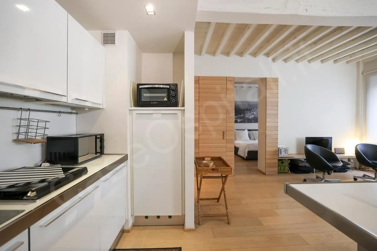 Caseospitali - Maison Dolcevita Elegante Bilocale A Due Passi Dall'Arno Florence